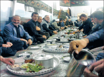 1 moharam7 رسم پذیرایی در ماه محرم در شهرهای ایران