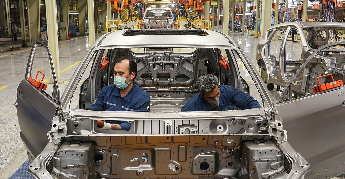 افزایش قیمت خودرو در کارخانه موجب آرامش بازار خودرو می شود؟