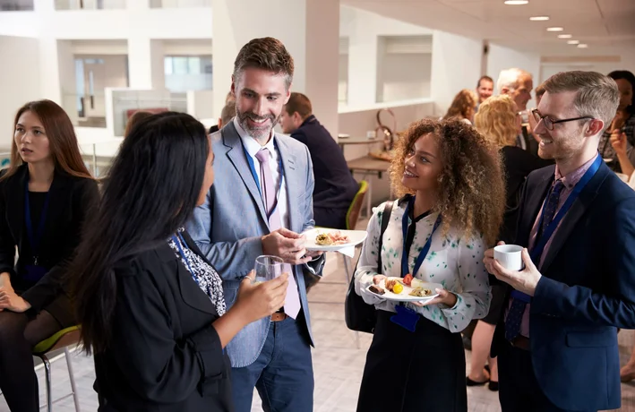 5 گنجینه پنهان در یک شبکه قدرتمند