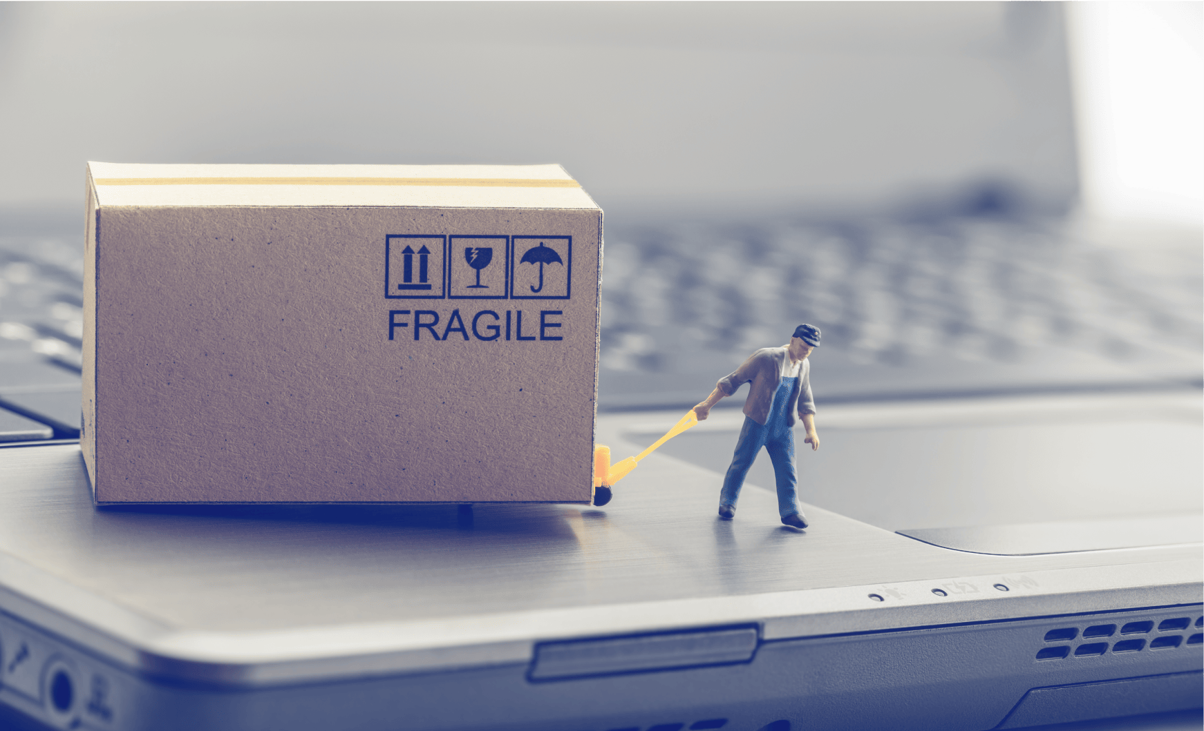 فراتر از لجستیک