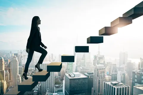 قطب نمایی برای مسیر شغلی شما