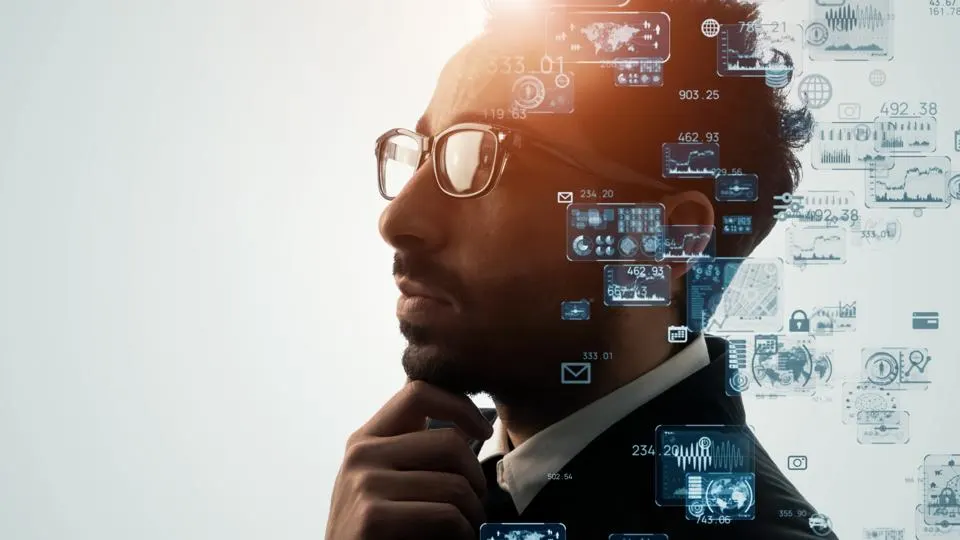 رهبر ارکستر انسانیت