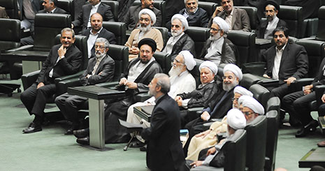 روحانی: مردم به دنبال مجلسی بوده‌اند  که بتواند خودسری‌ها را مهار کند