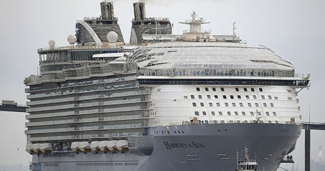 بزرگ‌ترین کشتی تفریحی دنیا یا تایتانیک
