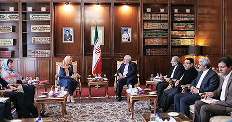 ظریف اروپا تحت تأثیر اقدامات دیگر کشورها در همکاری با ایران قرار نگیرد