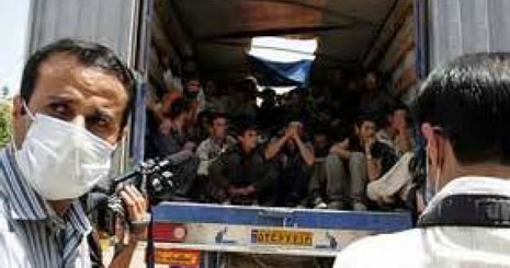 گمرک ایران خبر داد / کشف محموله جدید قاچاق انسان