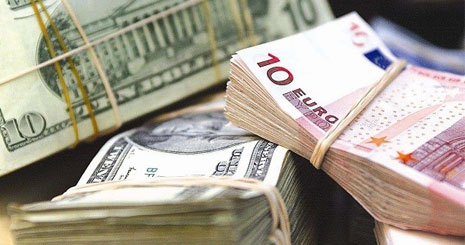 نقدینگی و دلار