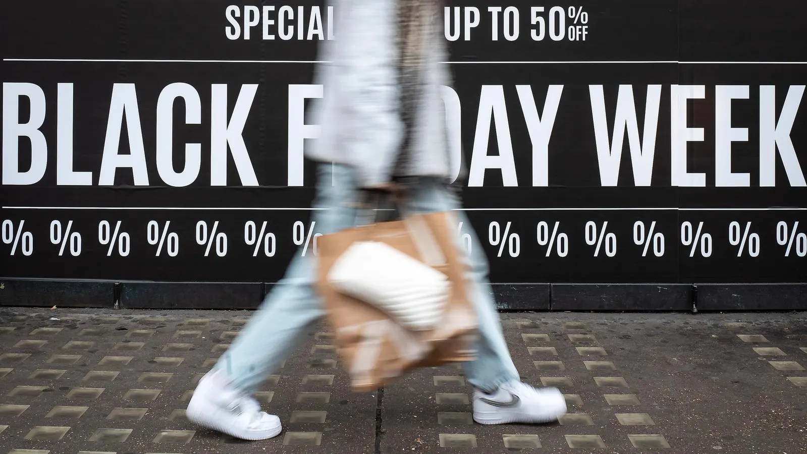 بازاریابی و فروش بلک فرایدی برند پاتاگونیا