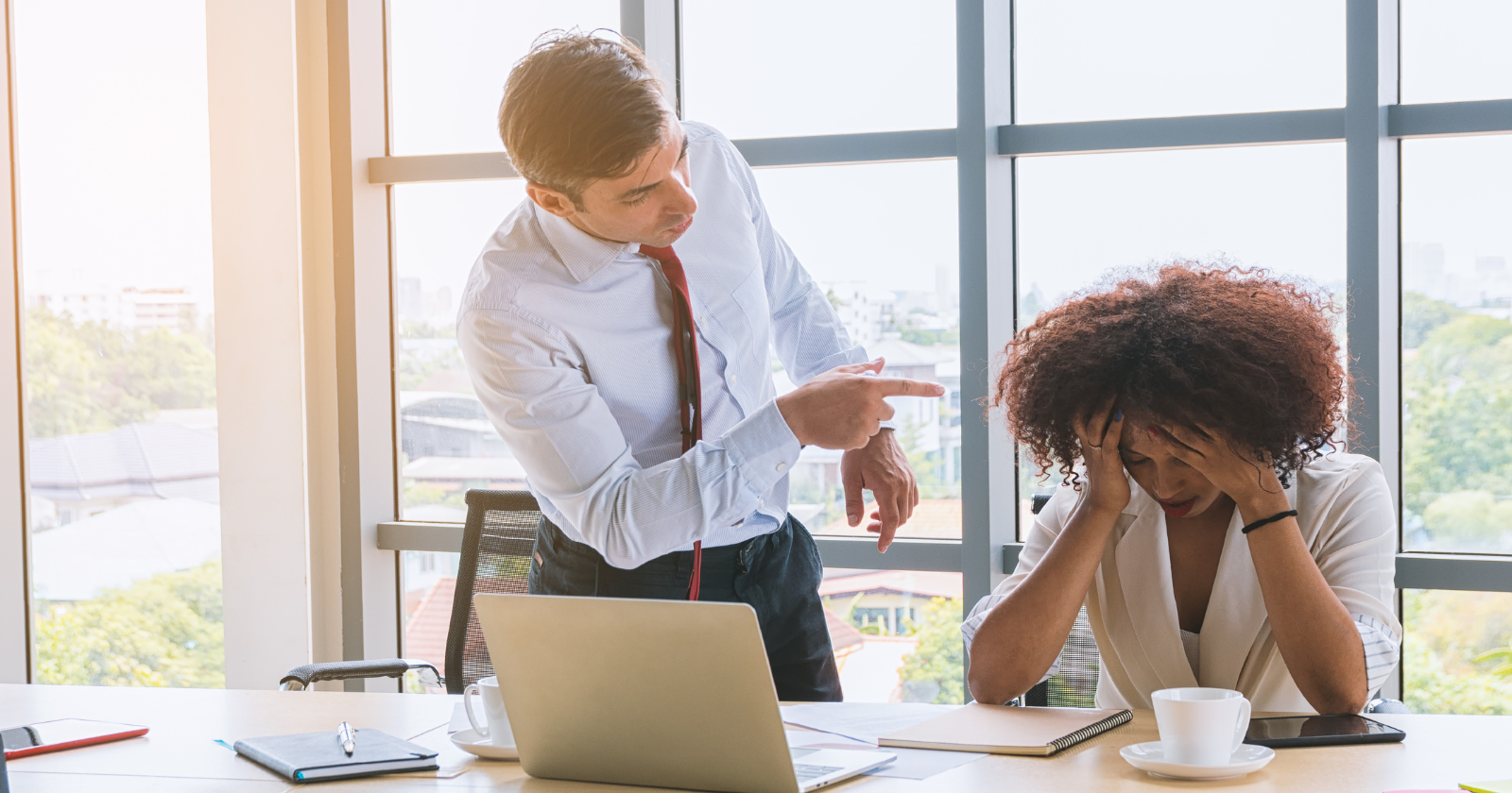 روانشناسی سیاست سرزنش