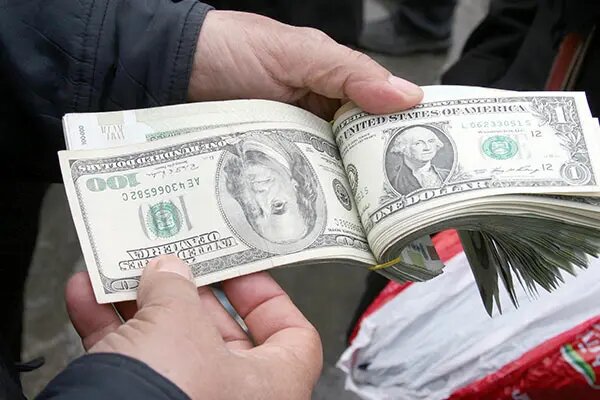 قیمت دلار، یورو و درهم در بازار ارز توافقی دوشنبه ۲۶ خرداد ماه