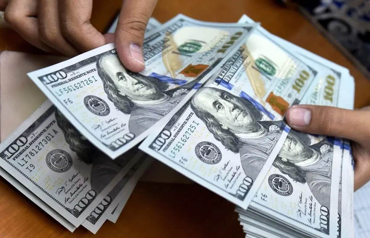 قیمت دلار در چه محدوده قیمتی خواهد بود؟