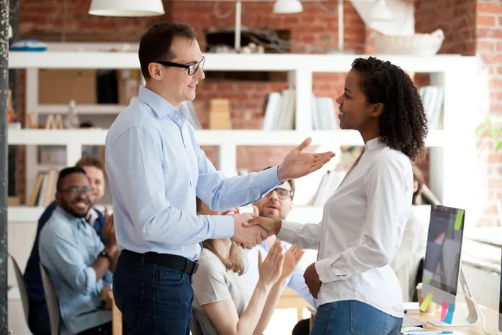 4 قدم عملی برای ساختن فرهنگ قدردانی