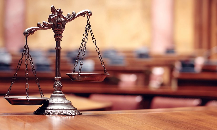 ترازو؛ پلی میان مردم و وکلای تخصصی