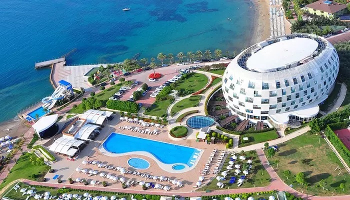 هتل گلد آیلند در آلانیا