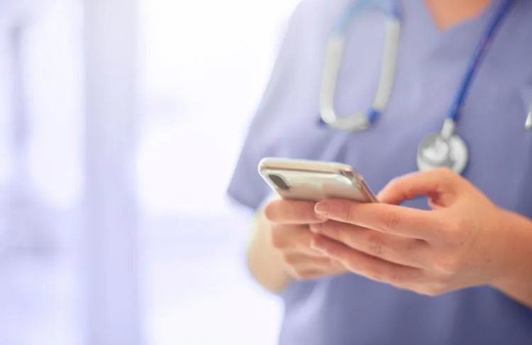 اعتماد، تنها ارز رایج در پزشکی