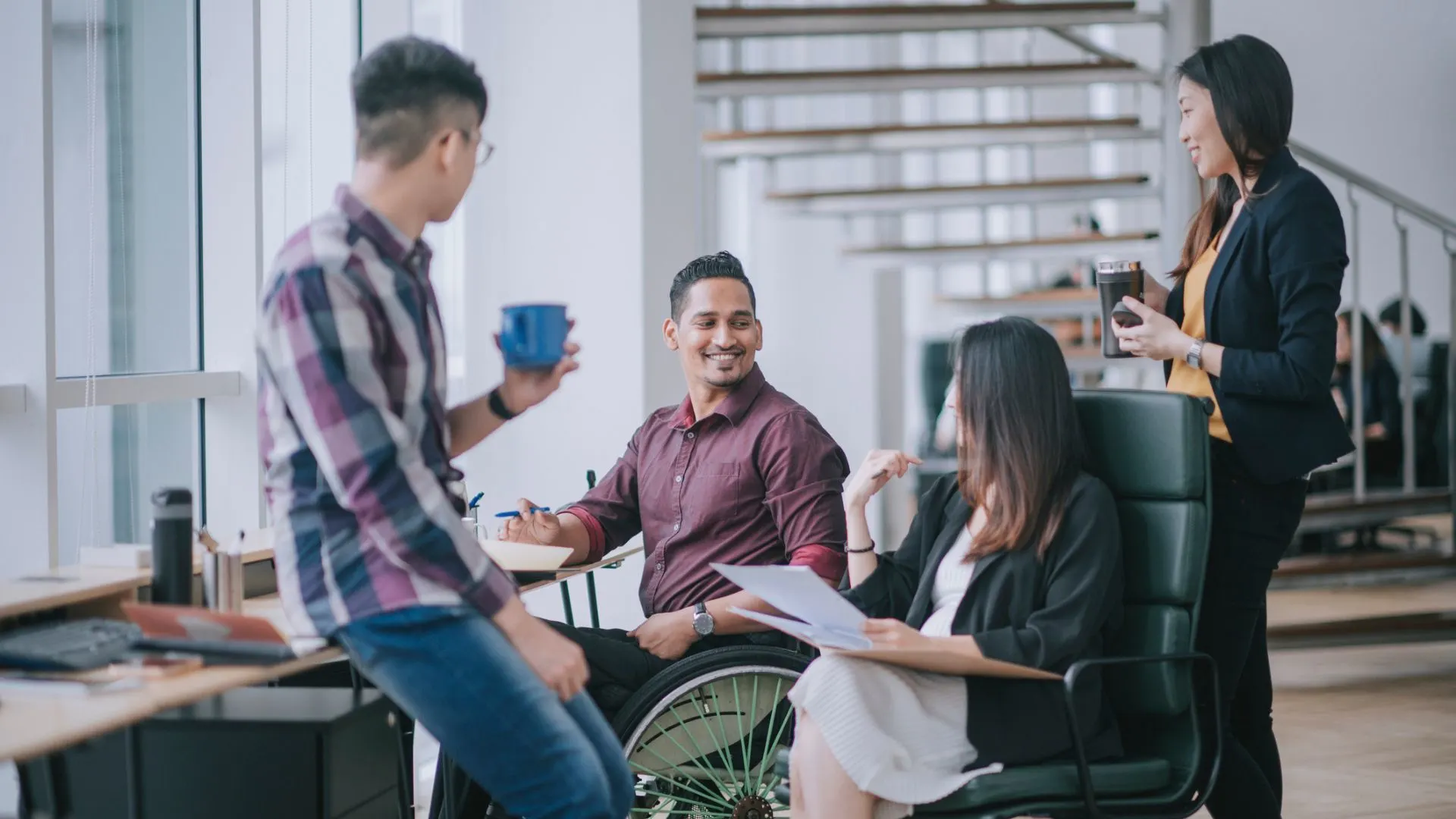 ایجاد اعتماد و پیوند عاطفی