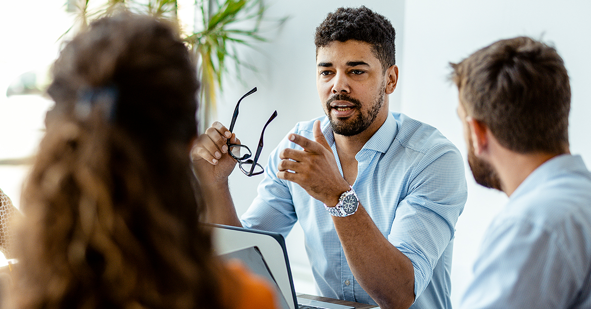 مقابله با بحران های هویتی برند