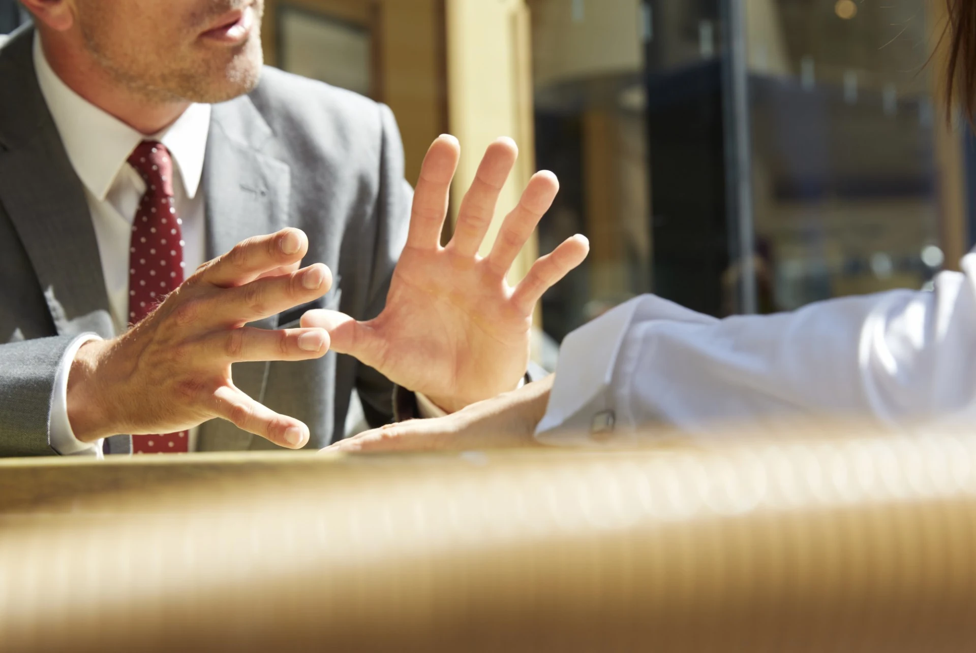 تمرکز بر مشاهده به جای قضاوت