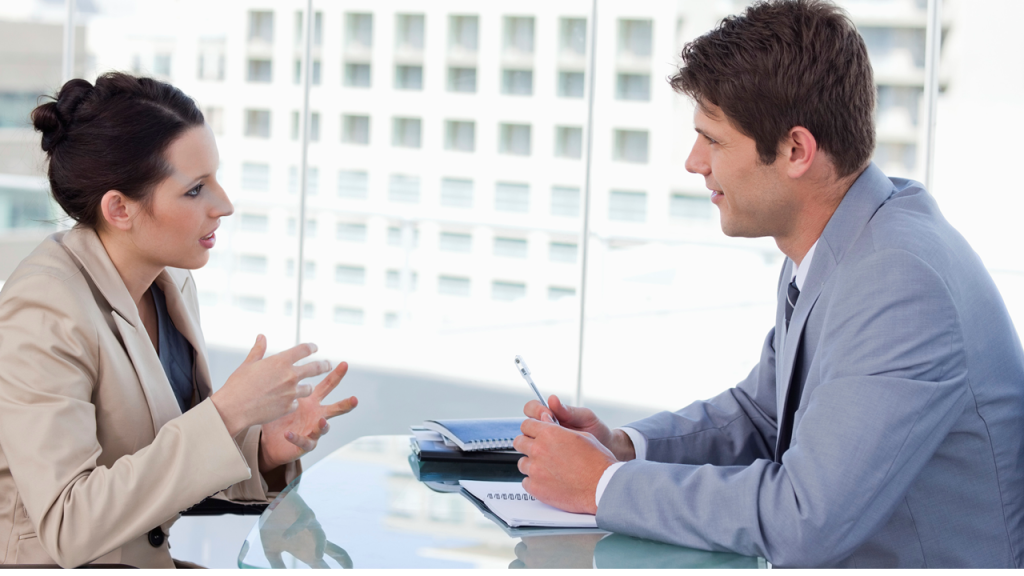 یک گفت وگوی دوطرفه، نه یک سخنرانی یک طرفه