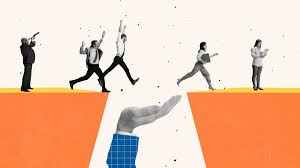 قطب نمای اخلاقی و معماری اعتماد