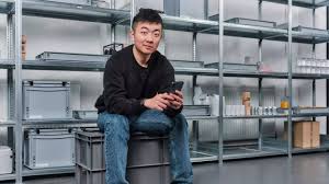 &laquo;Nothing&raquo; با سرمایه گذاری مردمی ۸ میلیون دلار گرفت