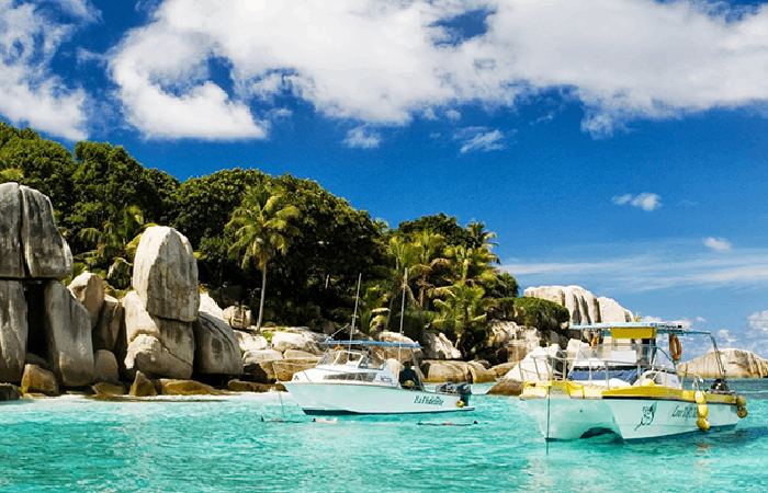 با ویزای توریستی کانادا به کدام کشورها می&zwnj; توان سفر کرد؟