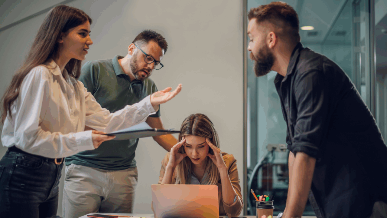 تیم مشورتی بدون مسئولیت