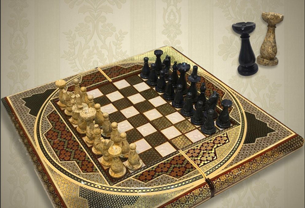 نحوه حرکت وزیر در بازی شطرنج