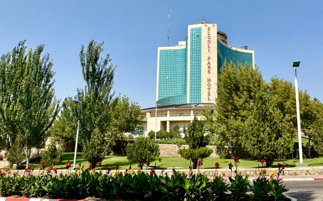 هتل لاله پارک کایا تبریز