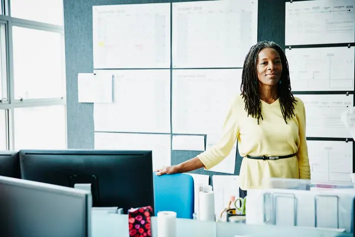 پرورش یک هویت فراتر از دفتر کار