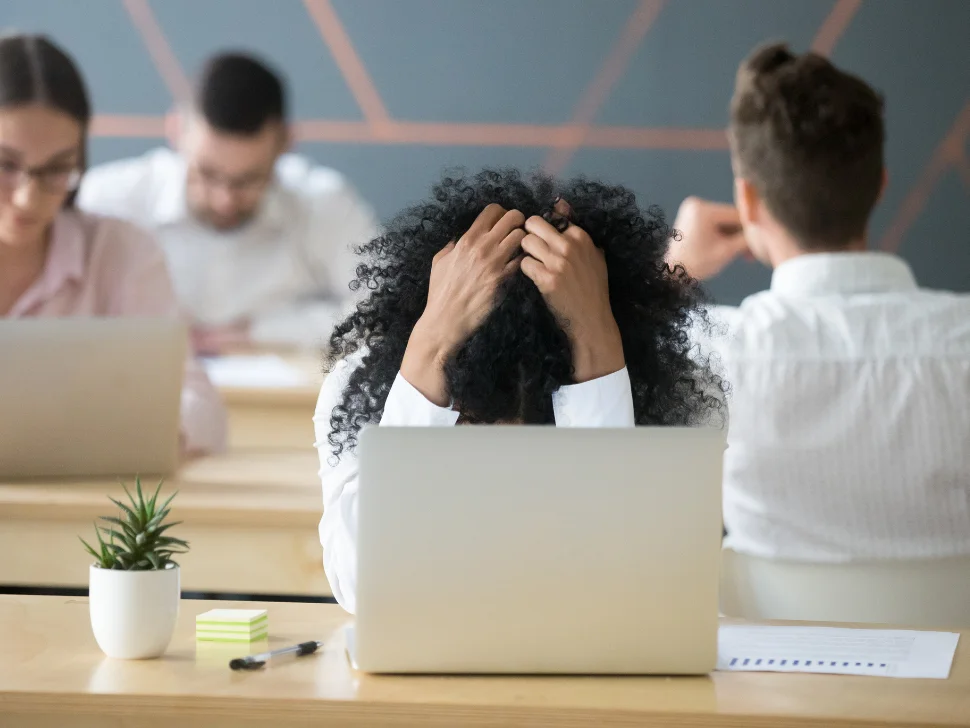 تخلیه انرژی و فرسایش روحیه تیم